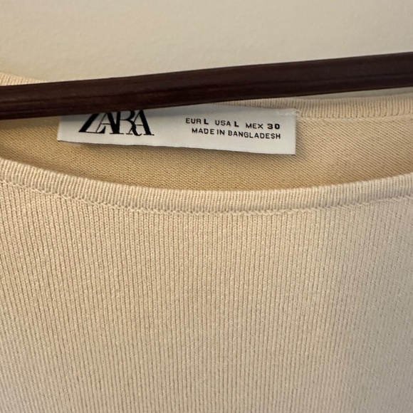 ZARA Striped Sweater – Cream and Black – Size Large - Picture 3 of 5